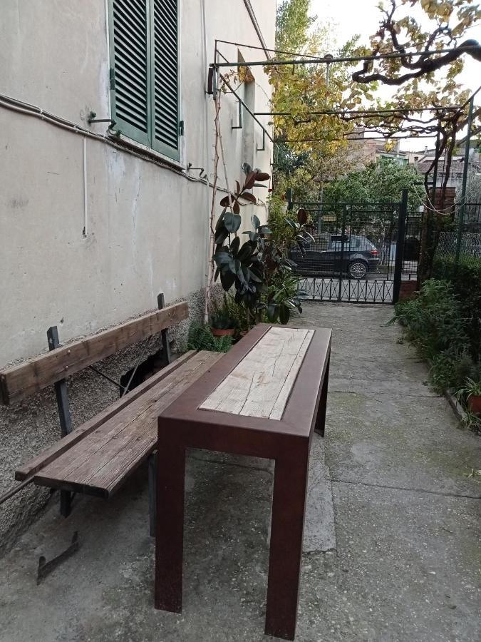 Casa Sofia - Appartamento Con Parcheggio Riservato Терни Экстерьер фото